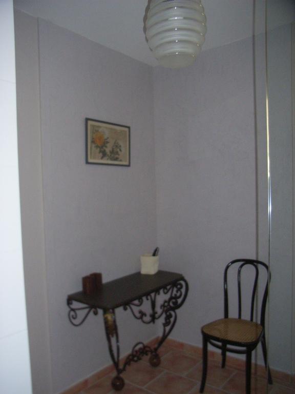 Villa A L'Est D'Uzes Saint-Siffret Zimmer foto
