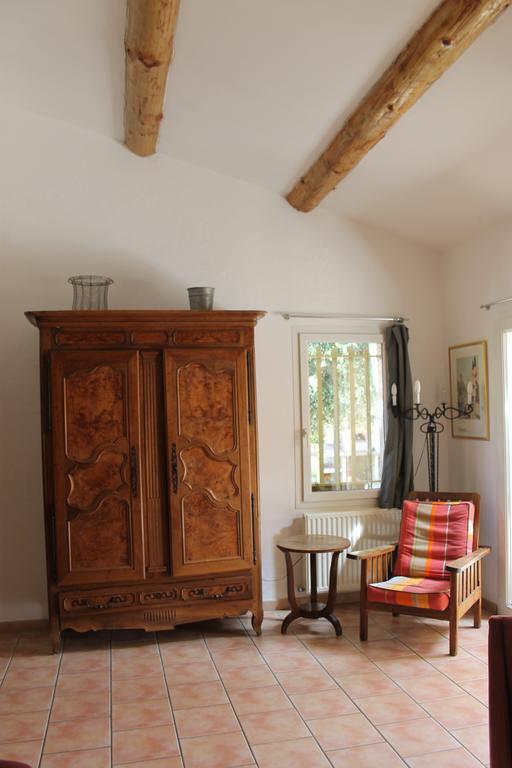Villa A L'Est D'Uzes Saint-Siffret Exterior foto